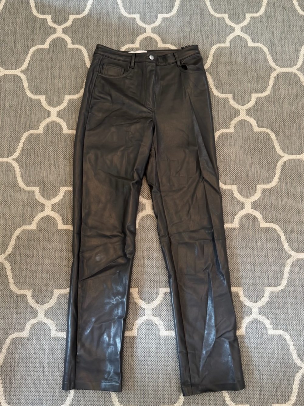 Aritzia Wilfred Melina Charcoal Gray Leather-Look Straight Leg Pants
